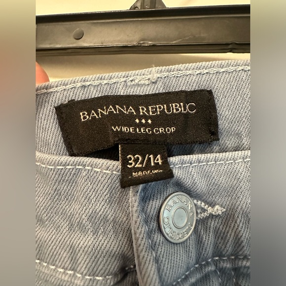NWT: Banana Republic Wide Leg Crop Jeans - Picture 5 of 8